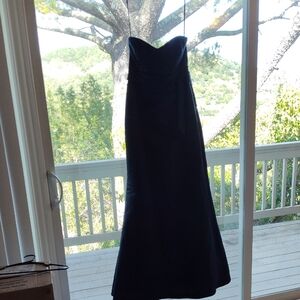 Elegant Navy Strapless Evening Dress